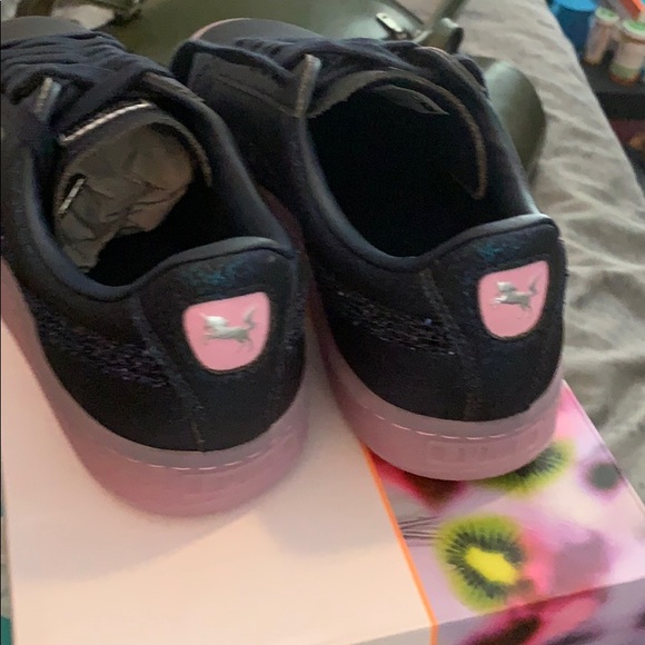 Limited addition unicorn pumas - Picture 5 of 5